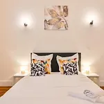 Elegant Appartement 3 Chambres, 3 Salles De Bain- Double Sejour- Paris 16E- Calme Et Standing