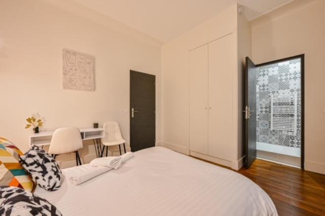 Elegant 3 Chambres, 3 Salles De Bain- Double Sejour- 16e- Calme Et Standing *
